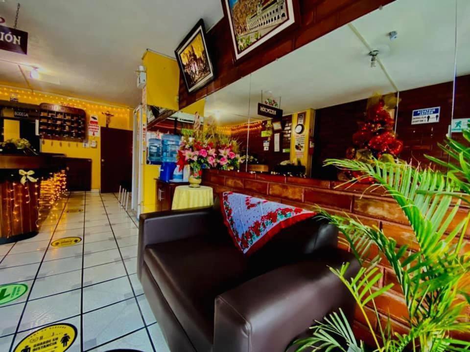 Hotel Jimmy Latacunga Esterno foto